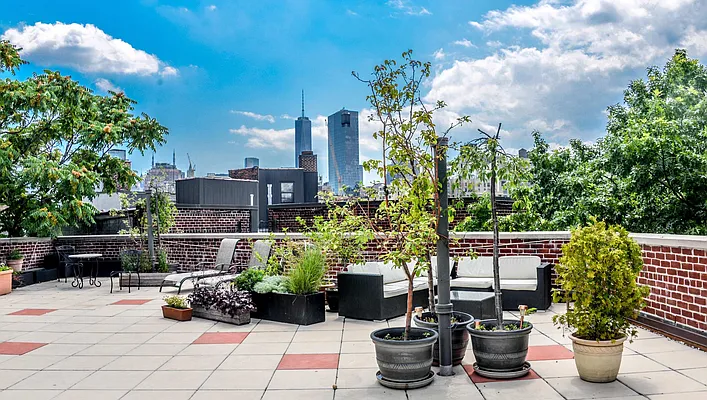 Rented by Compass | media 36