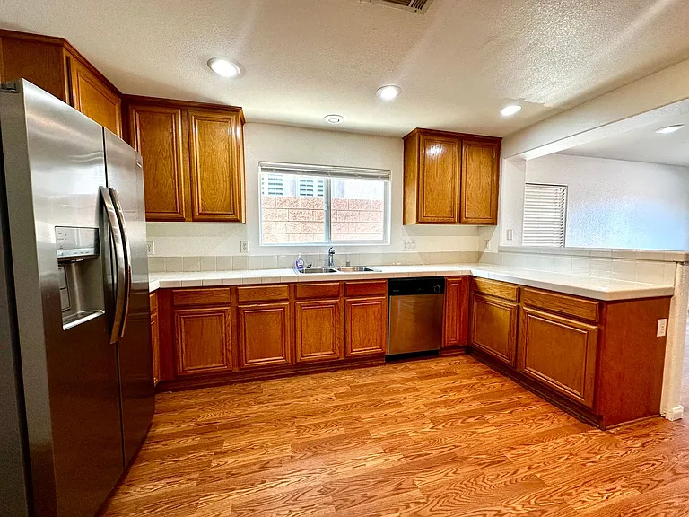 560 Playa Linda Pl — Photo 7