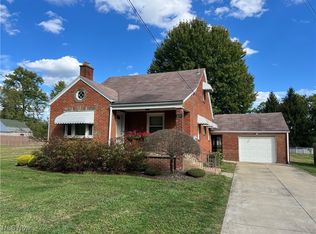 225 S Raccoon Rd, Youngstown, OH 44515