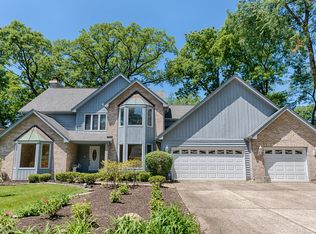 313 Apple River Dr, Naperville, IL 60565