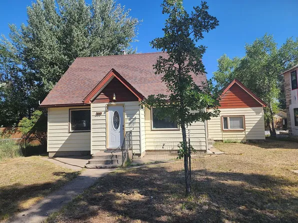 208 W Main Ave, Saratoga, WY 82331