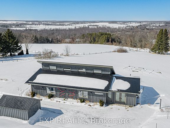 3rd image of 715 Moira Rd