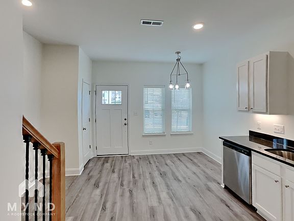 5th image of 2400 Eagle Creek Ct #4c702cd09