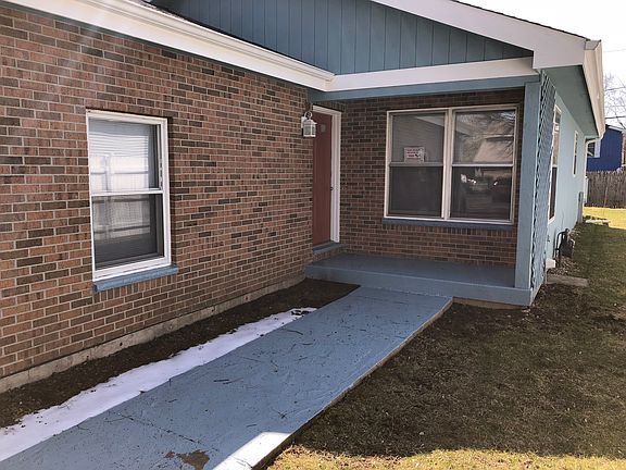 Walkway to front door