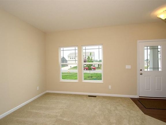 4th image of 3028 Bruces Trl #161