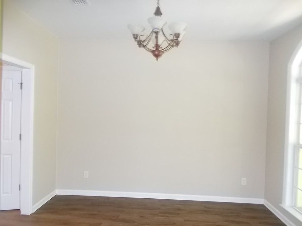 2nd image of 381 Lonnie Grimsley Rd
