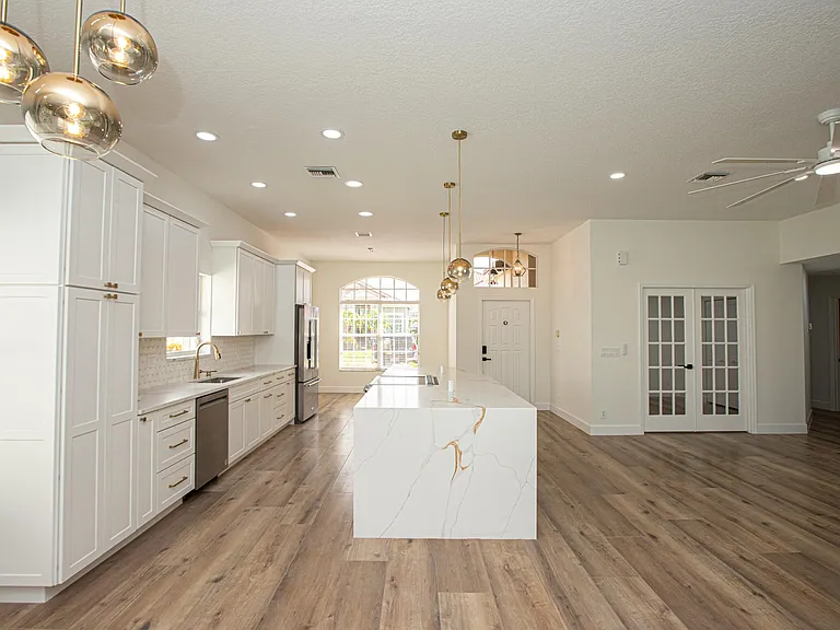 10881 La Salinas Cir — Photo 11