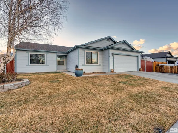 1144 Ginger Ln, Carson City, NV 89701