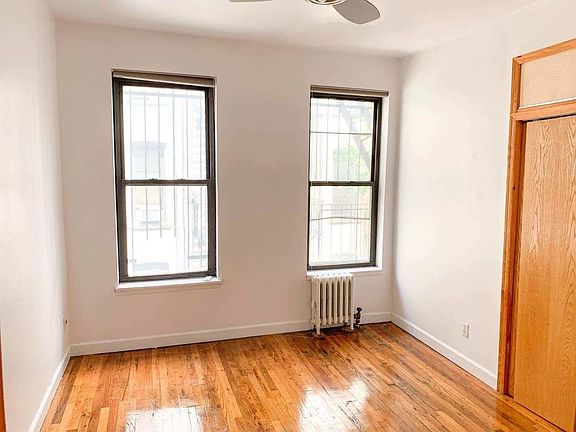 4th image of 361 E 10th St #42A