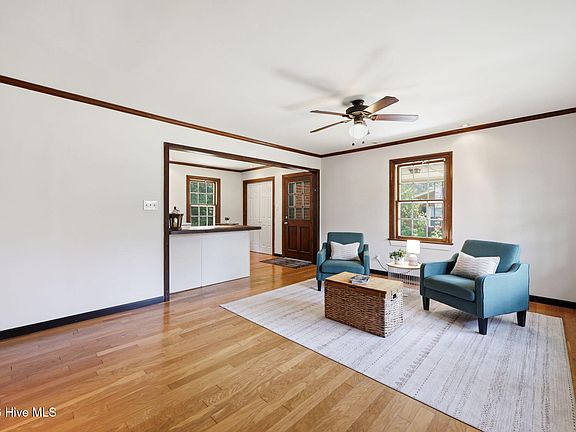 5th image of 247 Harper Drive