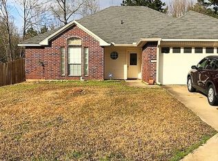 7604 Redwood Ct, Haughton, LA 71037