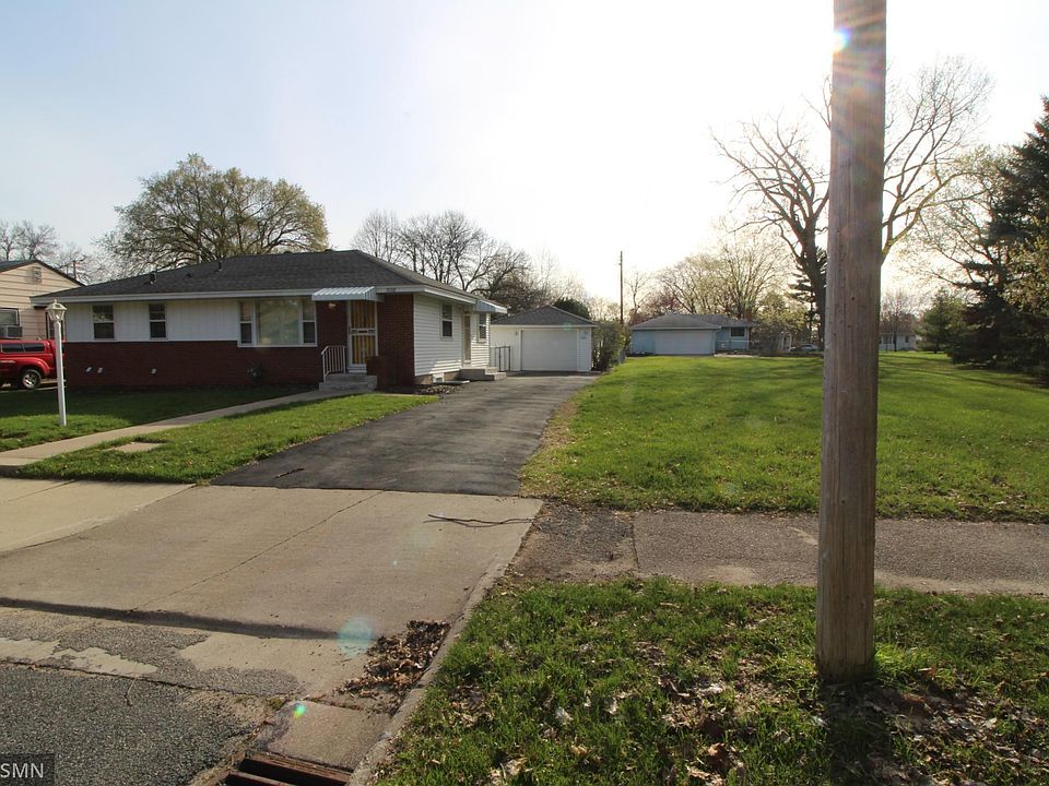 1st image of 5128 Newton Ave N
