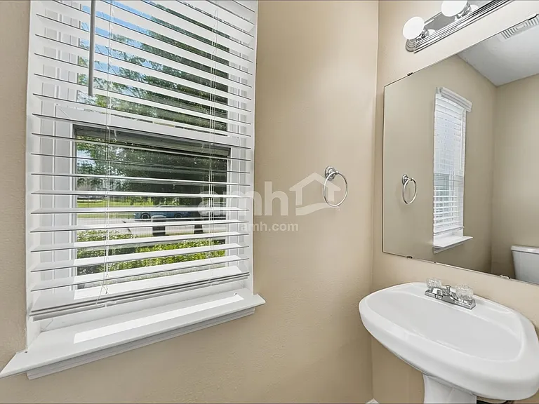 34 Frostwood Ln — Photo 8