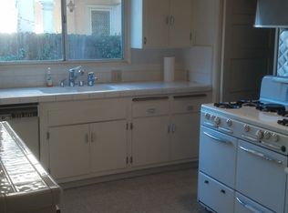 879 5th Ave, Los Angeles, CA 90005