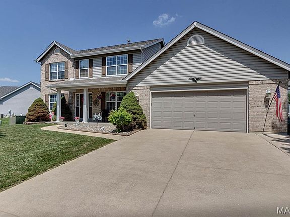 2nd image of 128 Coppersmith Ct