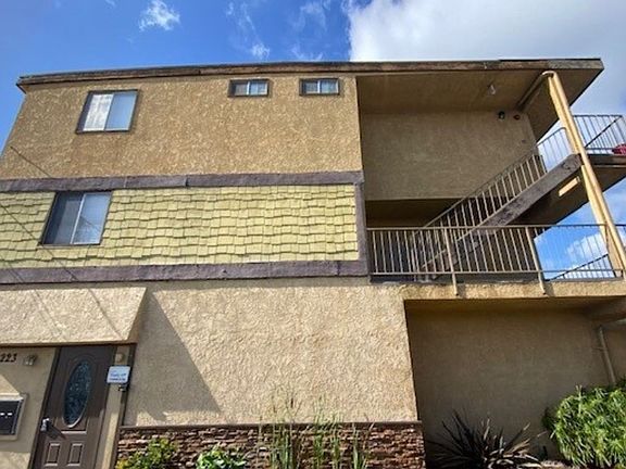 2nd image of 1223 Umatilla Ave #1564