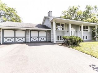 8709 Harrison Rd, Bloomington, MN 55437