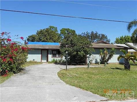 1st image of 965 SE Bayfront Ave