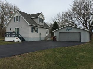 2753 E Wirbel Rd, Pinconning, MI 48650