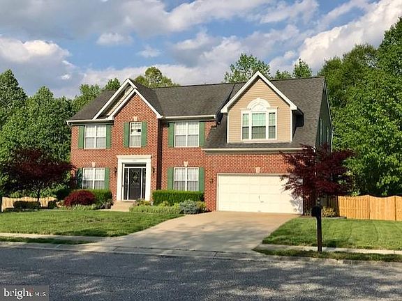 5th image of 1008 Wales Dr