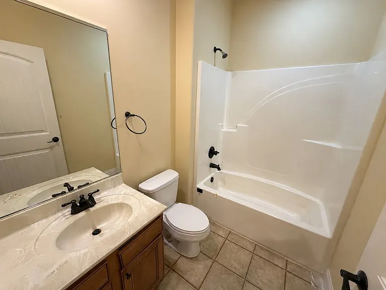 1513 Stonebluff Ct — Photo 17