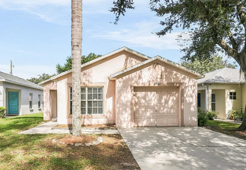 8710 Morrison Oaks Ct