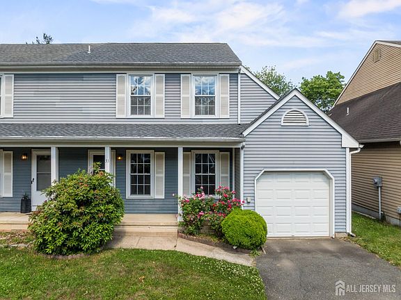 2nd image of 33 Allison Dr