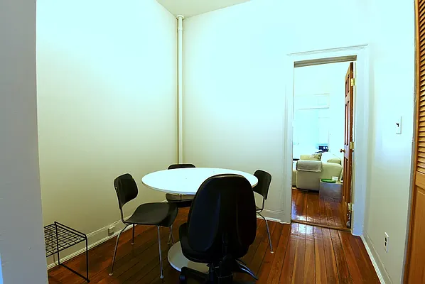 Rented by Brick&Mortar | media 9