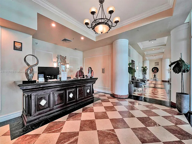 17555 Atlantic Blvd #806 — Photo 34
