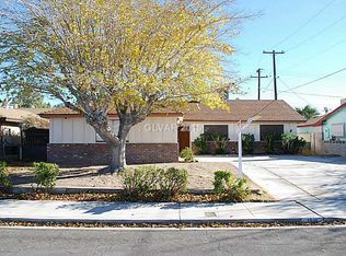 1916 Saylor Way, Las Vegas, NV 89108