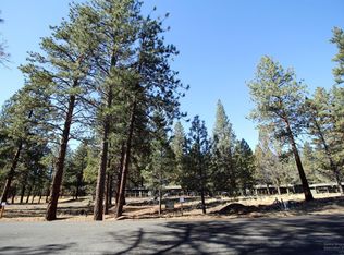 685 S Wrangler Ct, Sisters, OR