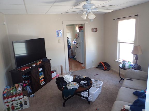 3rd image of 719 W 26th St #2