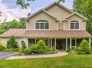 130 Kiel Ave, Kinnelon, NJ 07405