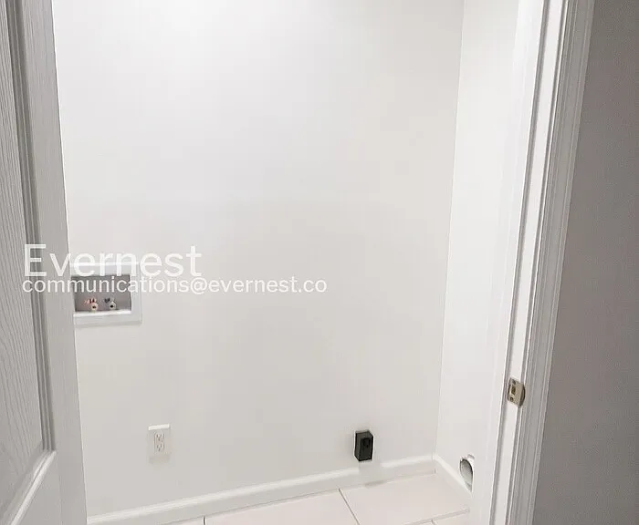 222 Rebecca Dr — Photo 24