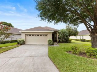 6725 Lake Clark Dr, Lakeland, FL 33813