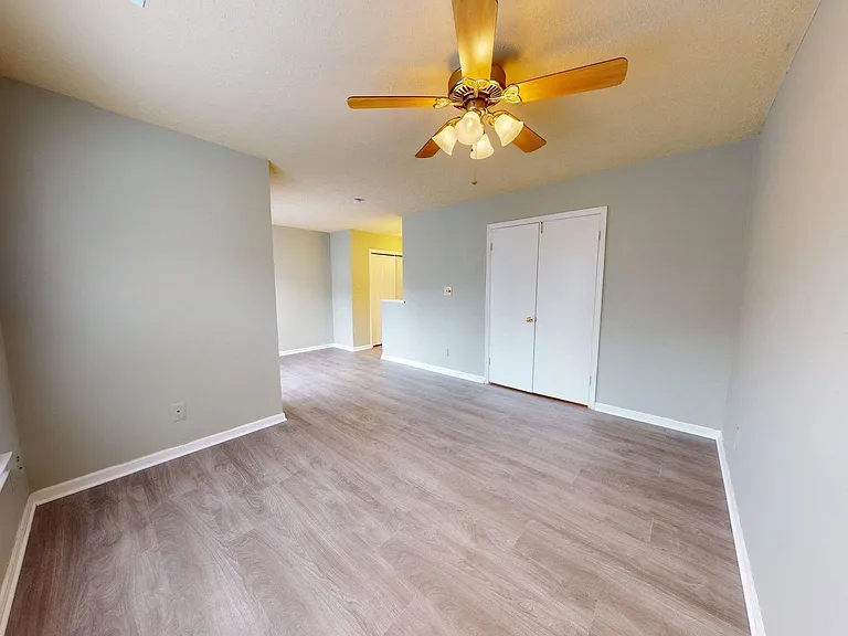 6008 Chestnut Hollow Ct — Photo 22