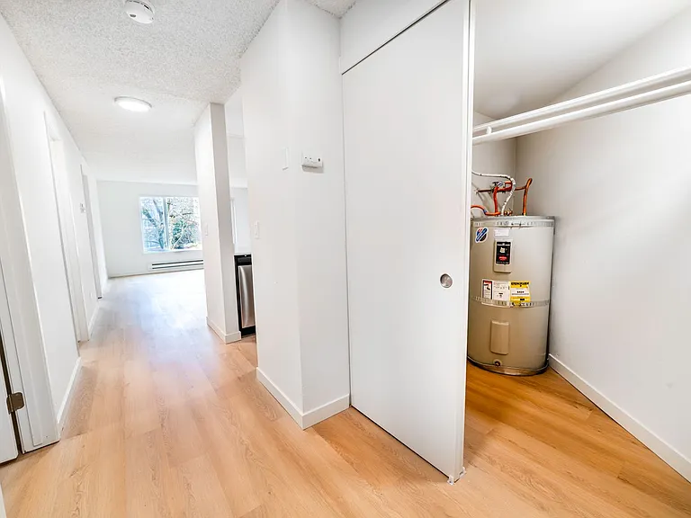 Greenlake Terrace Apartments — Photo 24