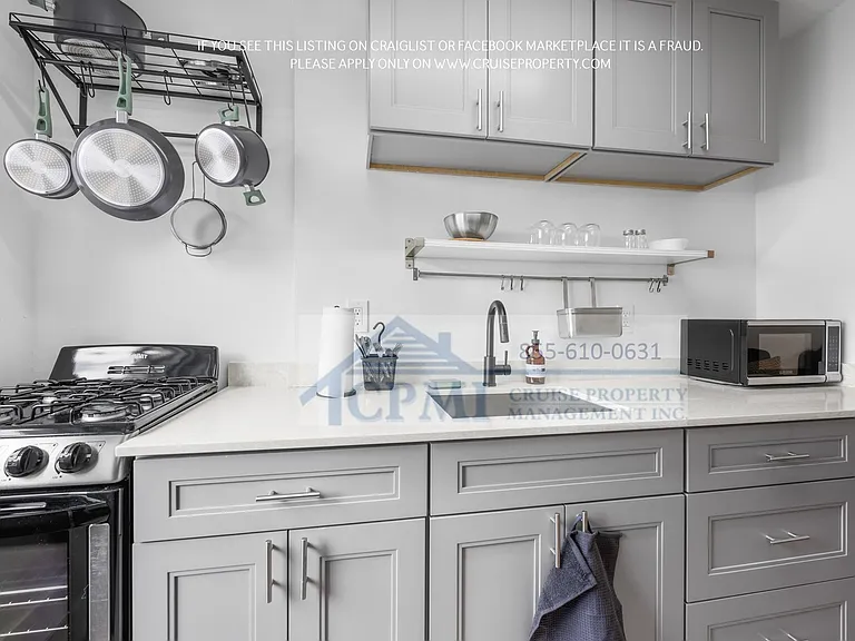 2021 Plunkett St Hollywood, FL 33020 — Photo 11