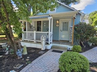 47 1st St, Hillsborough, NJ 08844