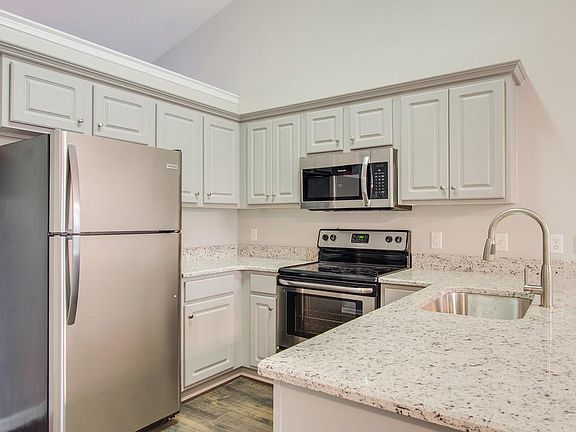 2nd image of 2131 Stoney Meadow Dr