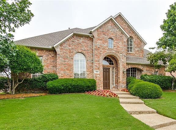 3rd image of 1304 Gladewater Dr