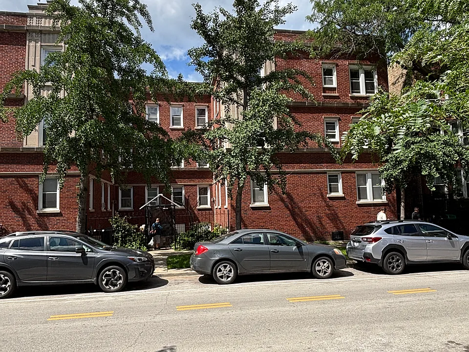 1480 W Winnemac Ave #3