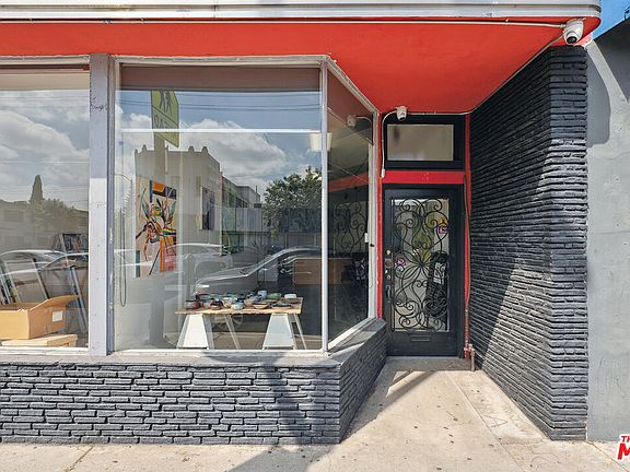 2nd image of 2847 S Robertson Blvd