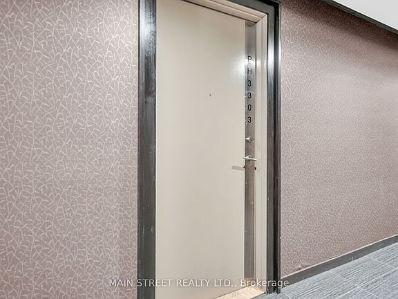 4th image of 70 Town Centre Ct #3303