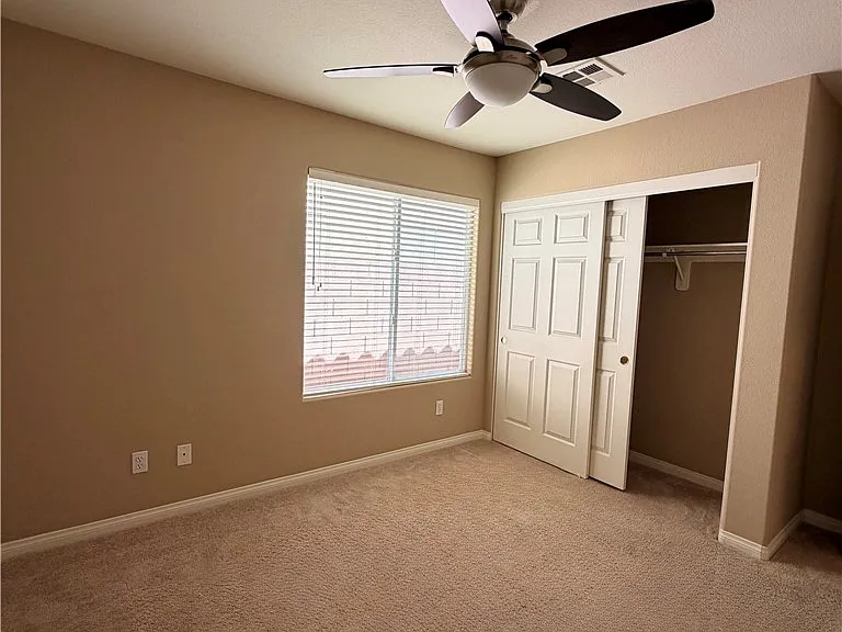 212 Horizon Peak Dr — Photo 20
