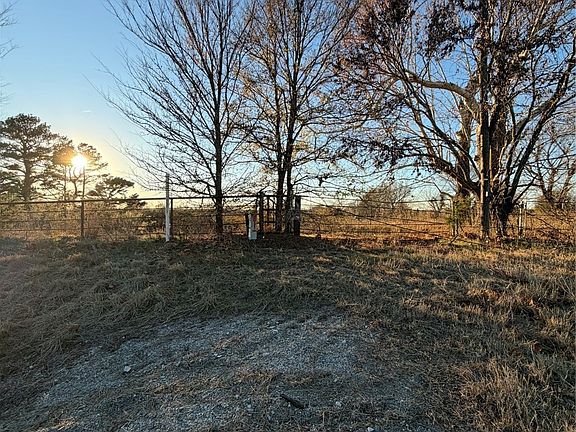 2nd image of 48 Highway