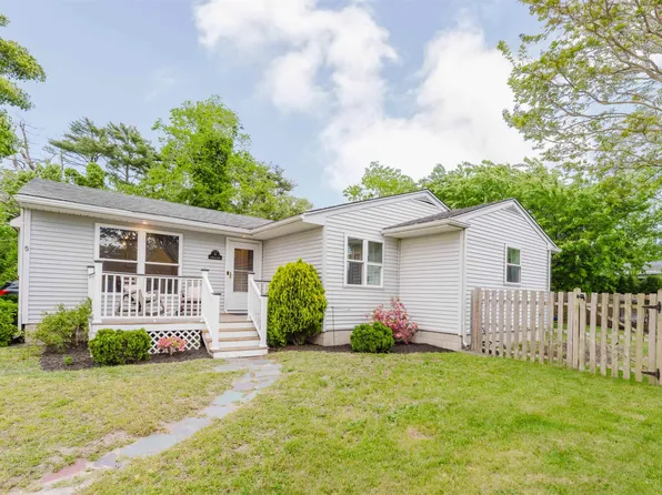5 Douglass Rd, Cape May Court House, NJ 08210