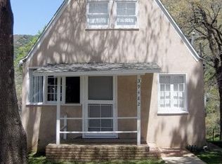 39482 Clearwater Dr, Oak Glen, CA 92399