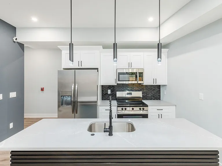 631 N Preston St #1 — Photo 1
