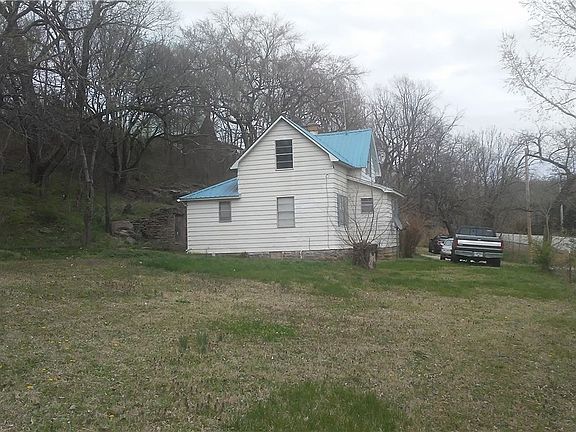 2nd image of 20046 E Highway 74